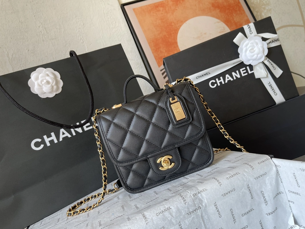 Compact 7301 Chanel AAA Quality Messenger Bags For Women