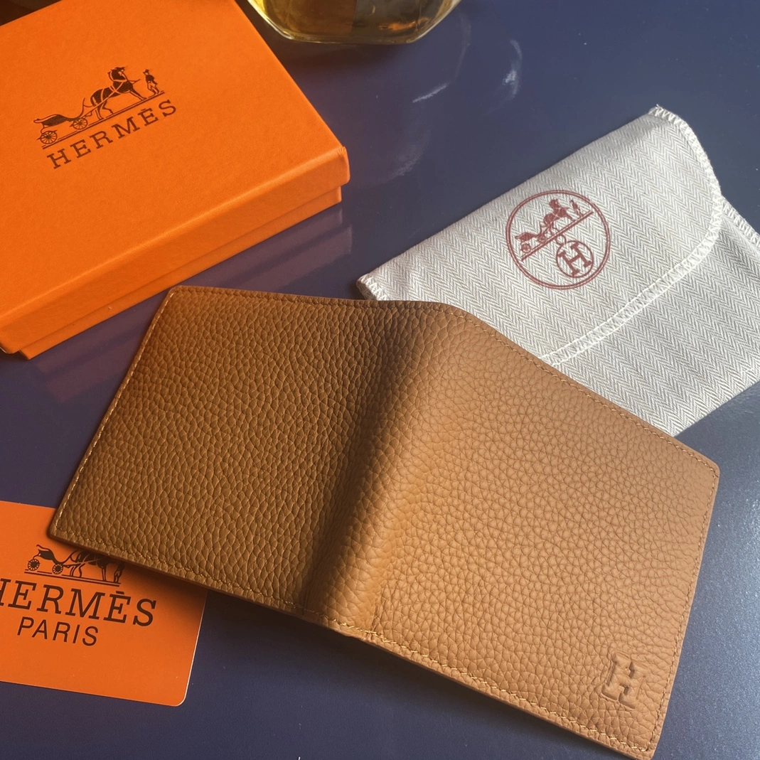 Cozy 4363 Hermes Wallet For Unisex - Image 3