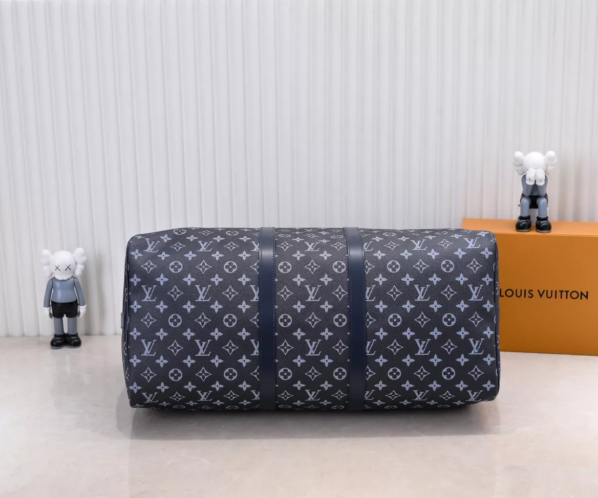 DailyWear 7173 Louis Vuitton Travel Bags - Image 3