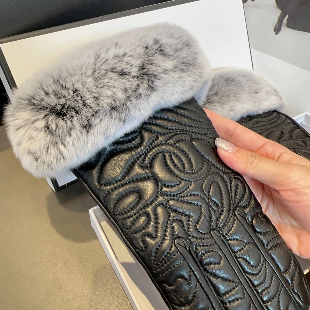 DailyWear 7934 Chanel Gloves For Women - Image 5