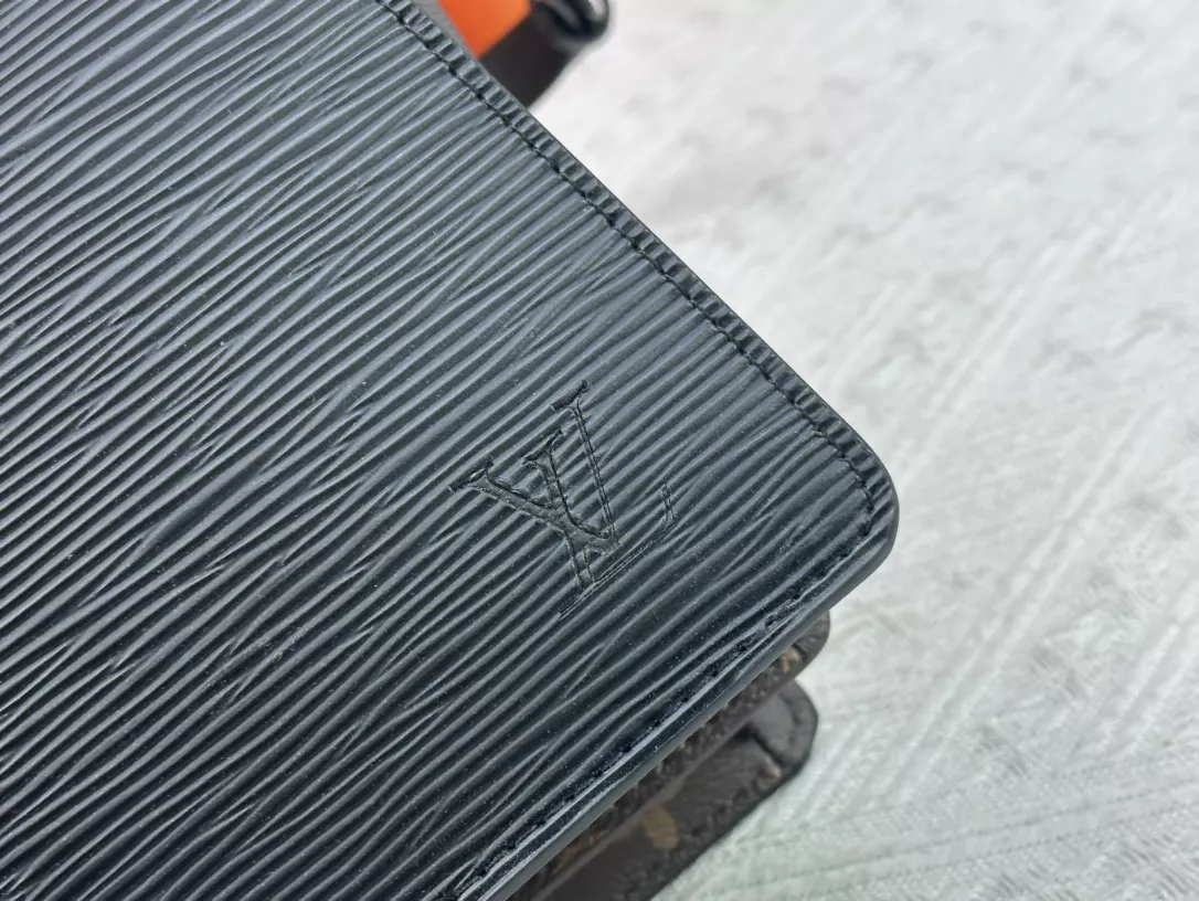 Durable 3245 Louis Vuitton AAA Quality Handbags For Women - Image 6