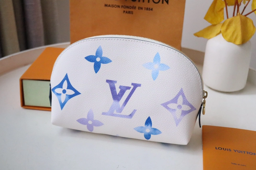 Durable 6598 Louis Vuitton AAA Quality Wallets For Women
