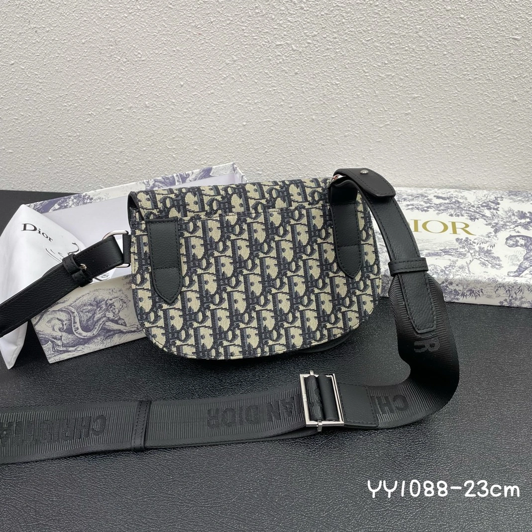 Durable 8879 Christian Dior AAA Man Messenger Bags - Image 3