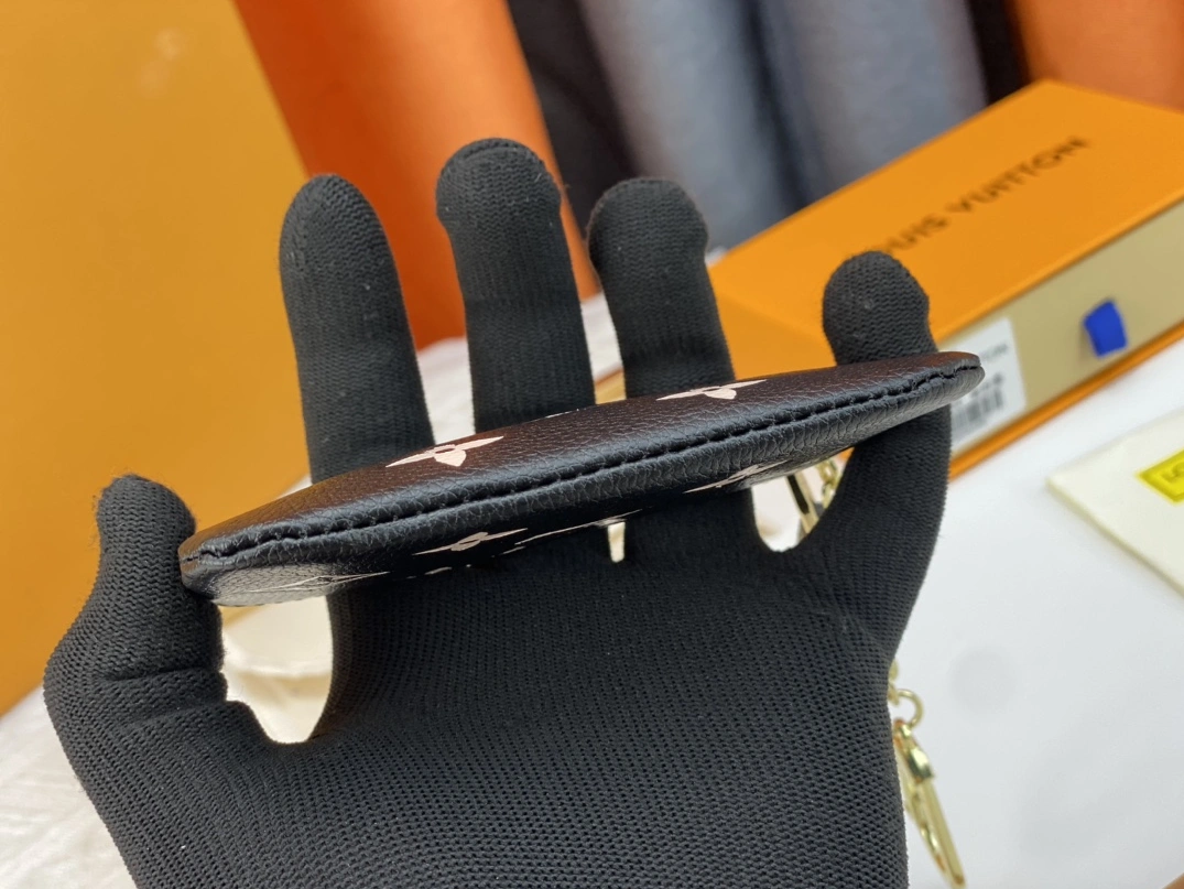 EasyMatch 3719 Louis Vuitton LV Wallets For Women - Image 3