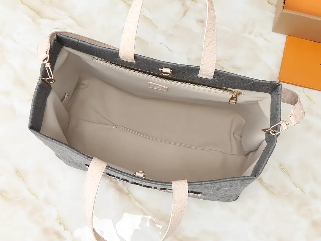 EasyMatch 6897 Louis Vuitton AAA Quality Tote-Handbags For Women - Image 8