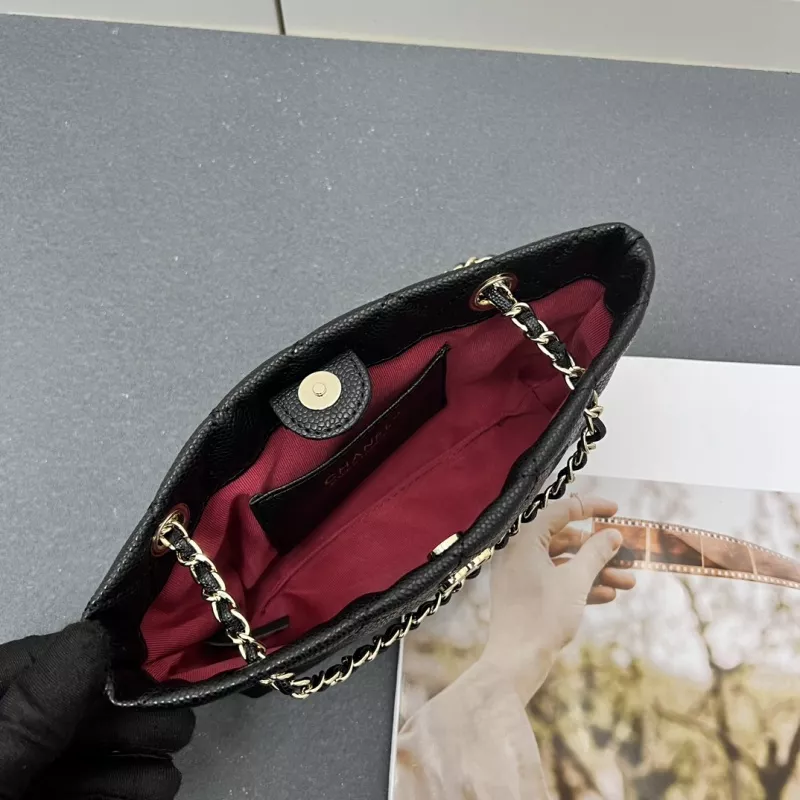 EasyMatch 7221 Chanel AAA Quality Shoulder Bags For Women - Image 8