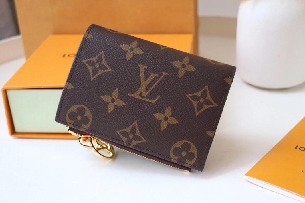 Efficient 5841 Louis Vuitton AAA Quality Card Case In Pink - Image 3