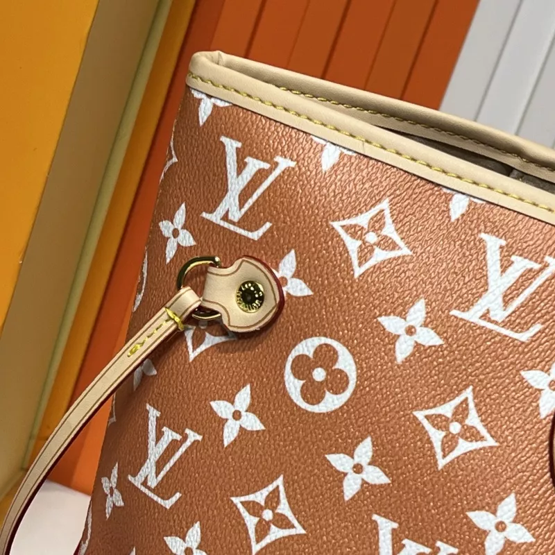 Elegant 1333 Louis Vuitton AAA Quality Shoulder Bags For Women - Image 3