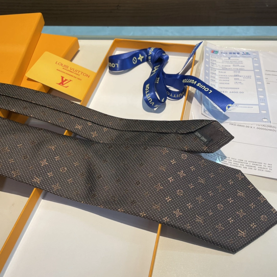 Elegant 6042 Louis Vuitton LV Necktie For Men - Image 6