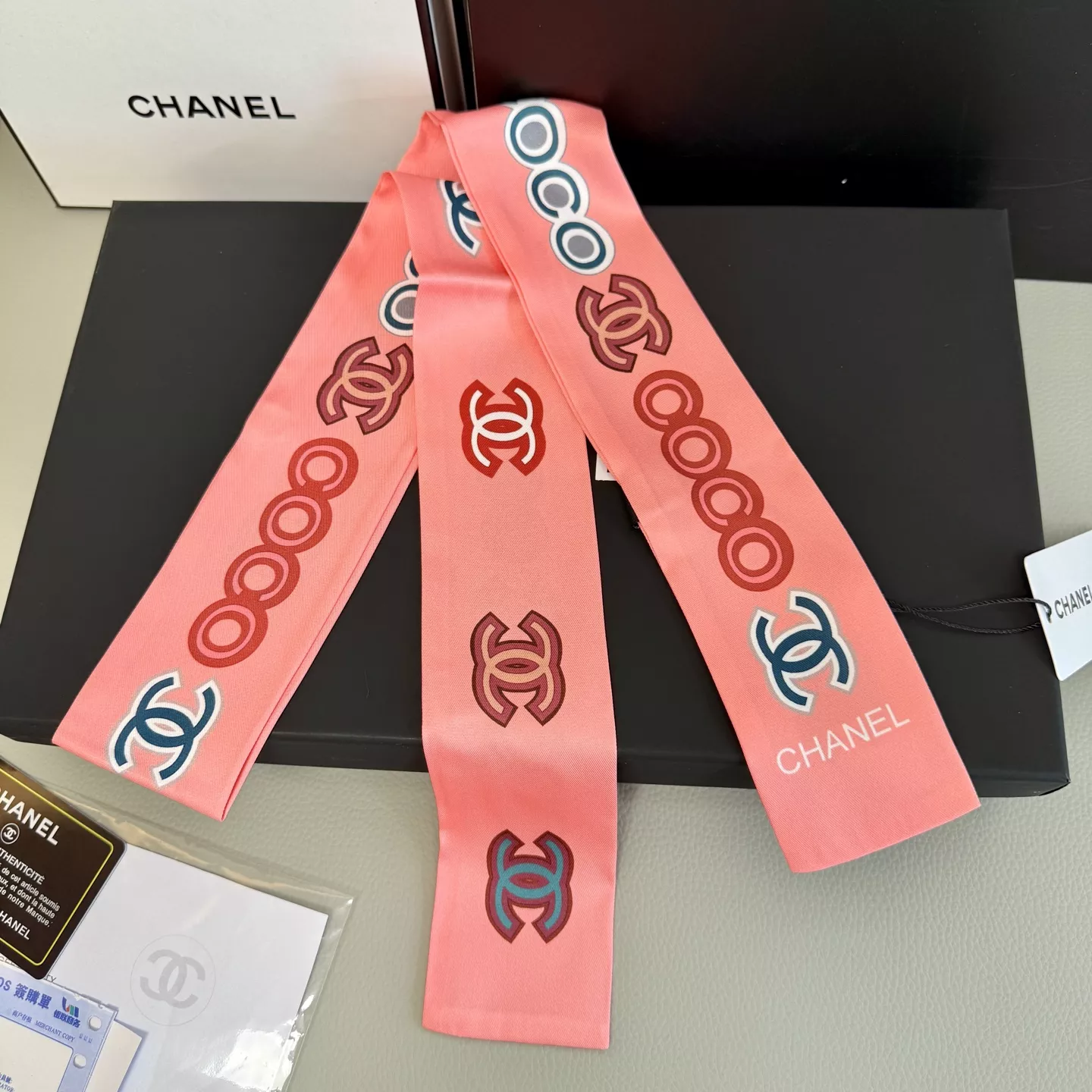 EyeCatching 8018 Chanel Silk Scarf