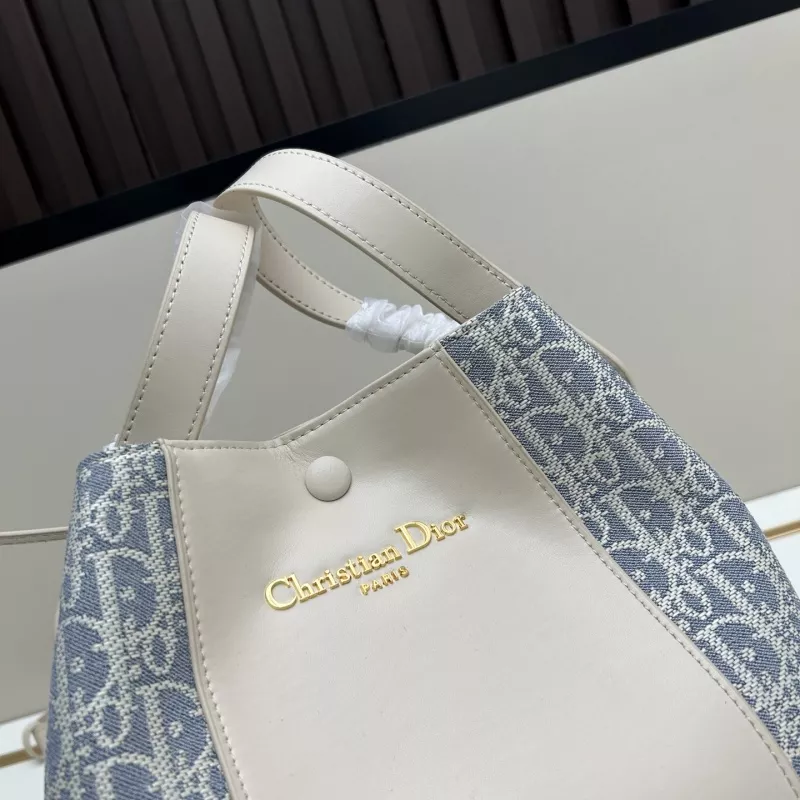 EyeCatching 8609 Christian Dior AAA Quality Handbags For Women - Image 3
