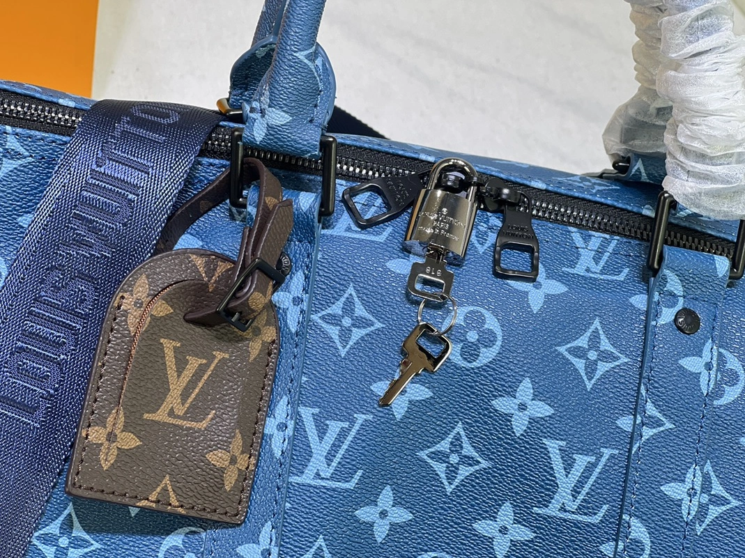 Fashionable 8534 Louis Vuitton Travel Bags - Image 4