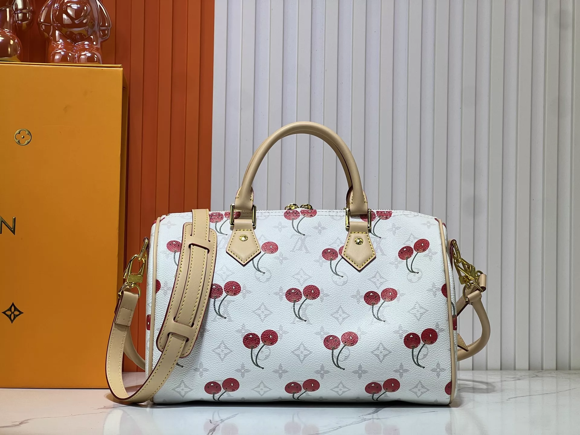 Flexible 3374 Louis Vuitton AAA Quality Handbags For Women - Image 6