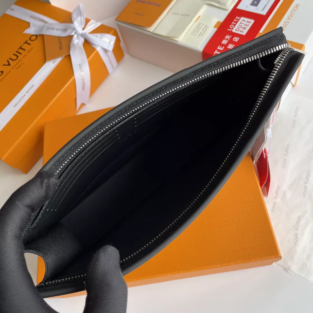 Flexible 4360 Louis Vuitton AAA Quality Wallets - Image 8