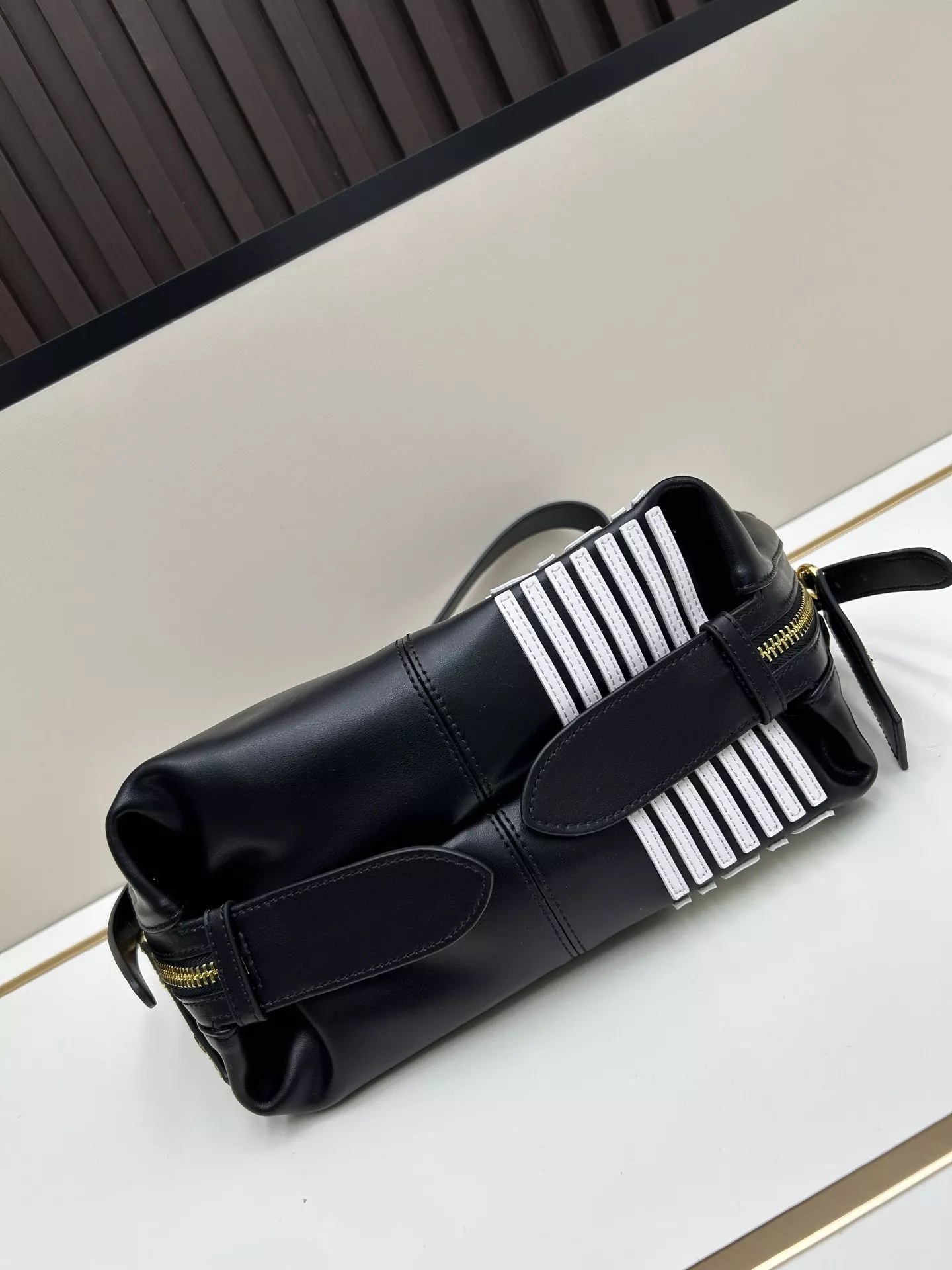 Flexible 9804 Christian Dior AAA Quality Shoulder Bags For Women - Image 5