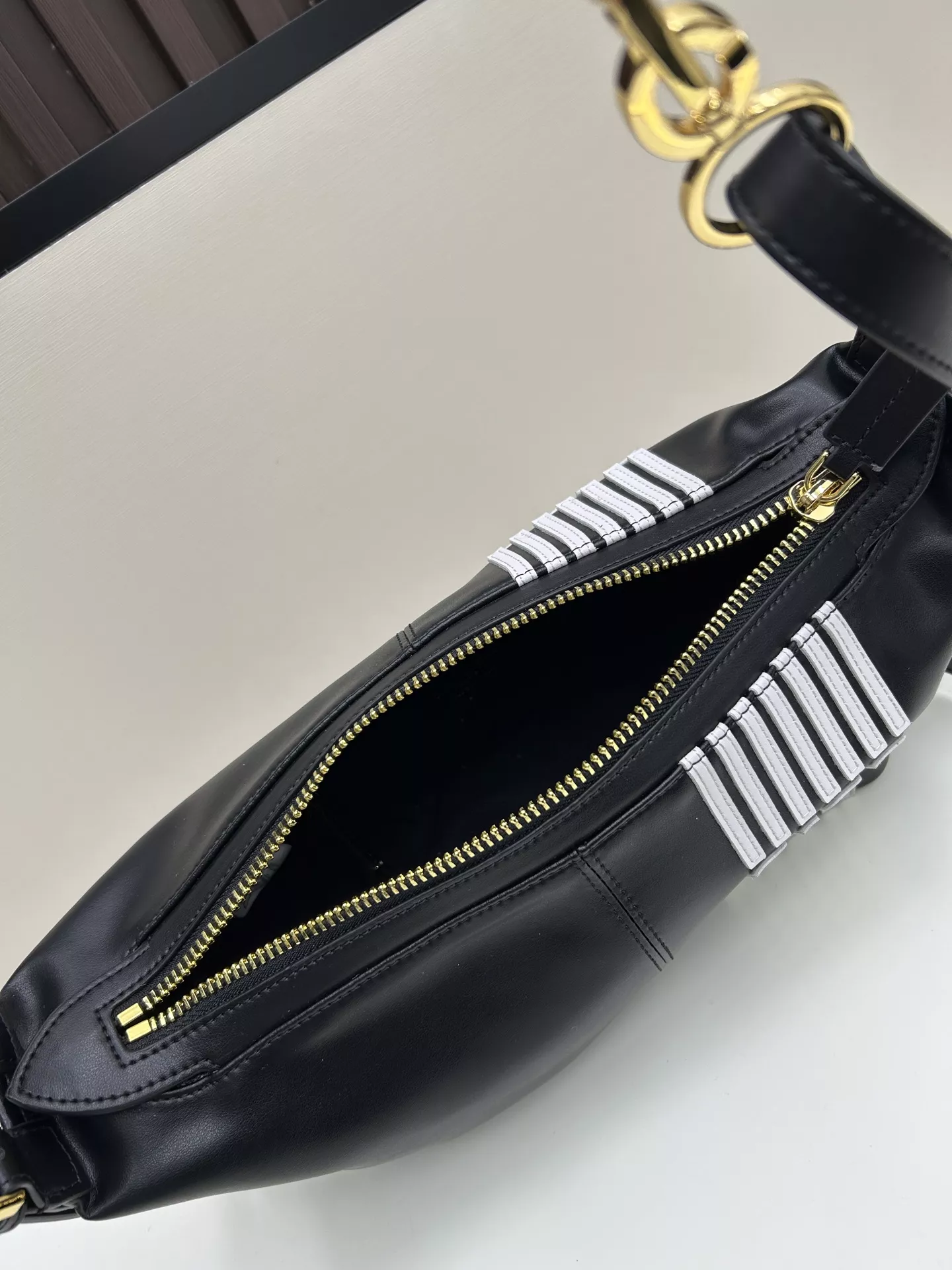 Flexible 9804 Christian Dior AAA Quality Shoulder Bags For Women - Image 7