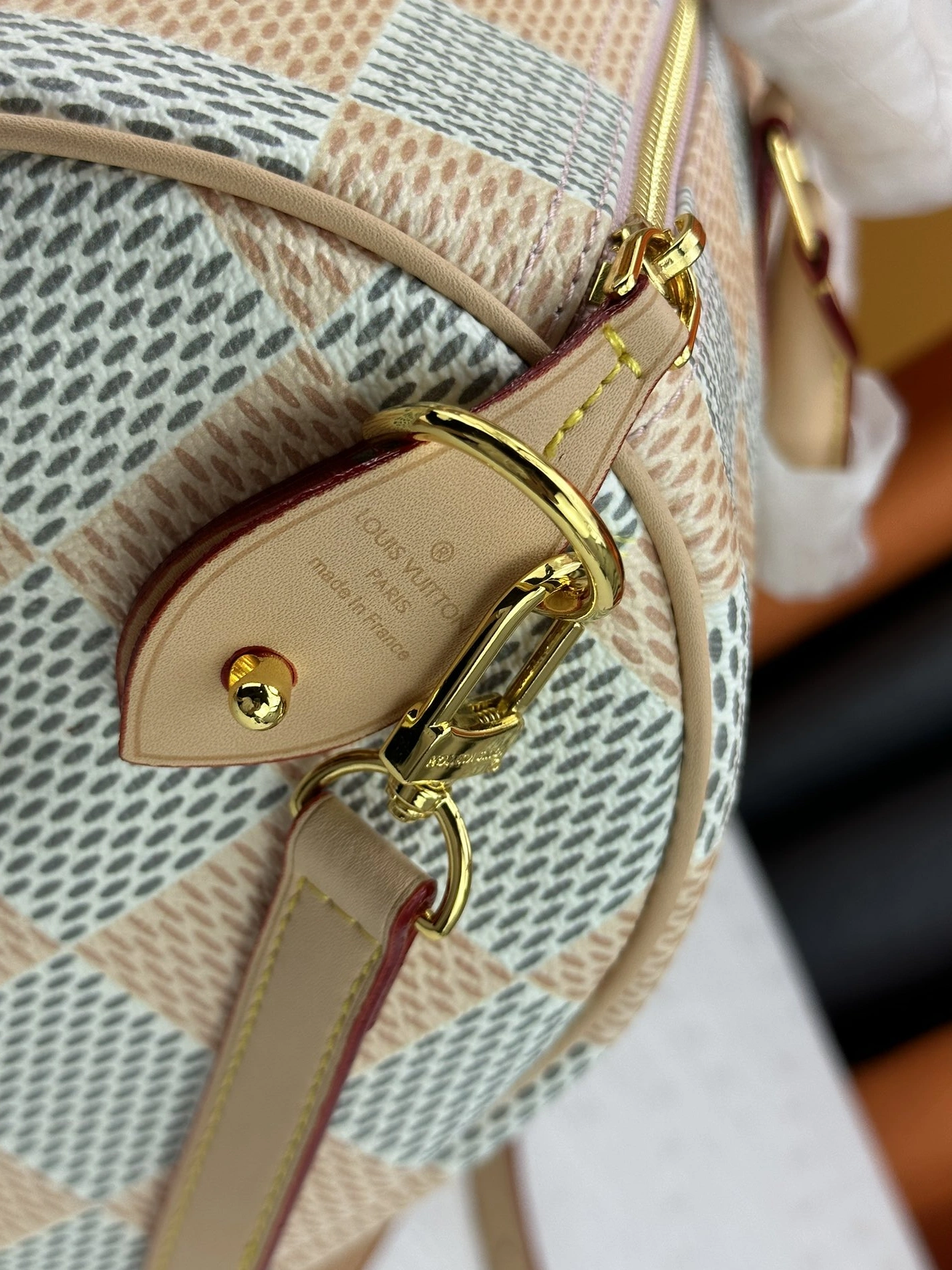 Functional 2549 Louis Vuitton Travel Bags For Women - Image 6