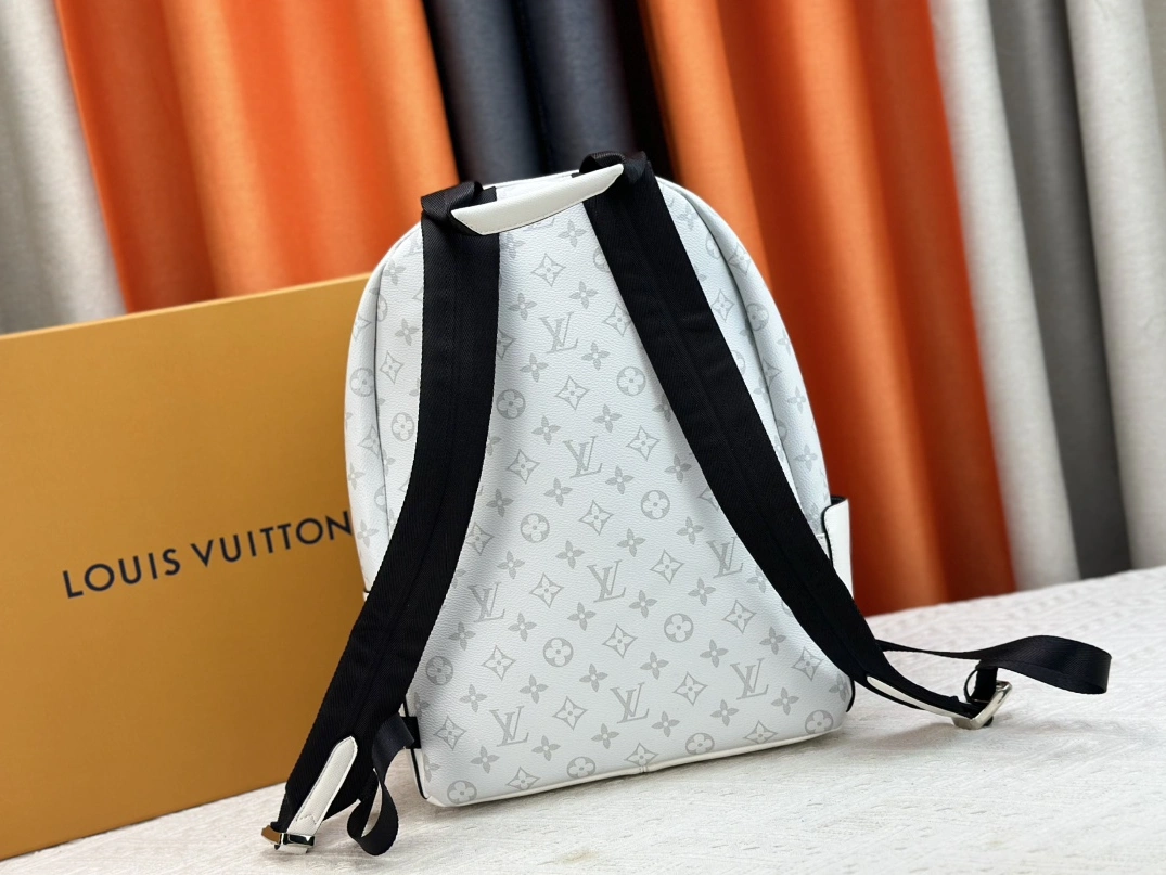 Functional 9455 Louis Vuitton AAA Quality Backpacks For Unisex - Image 4