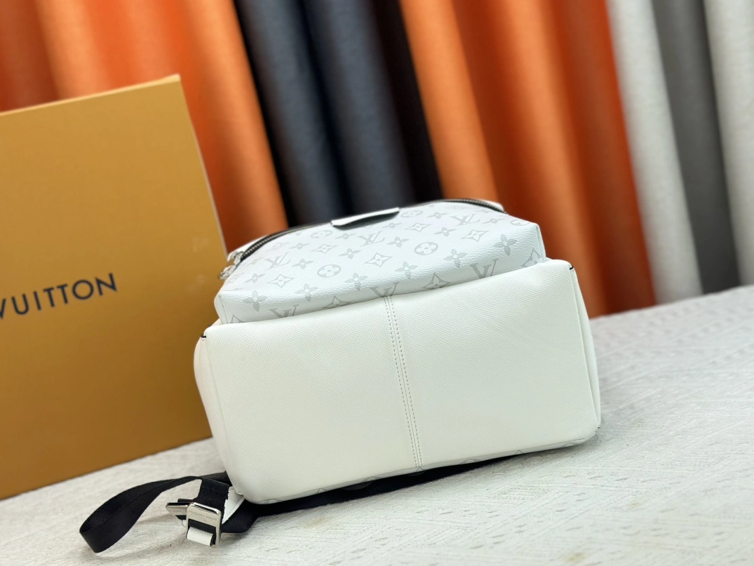 Functional 9455 Louis Vuitton AAA Quality Backpacks For Unisex - Image 5