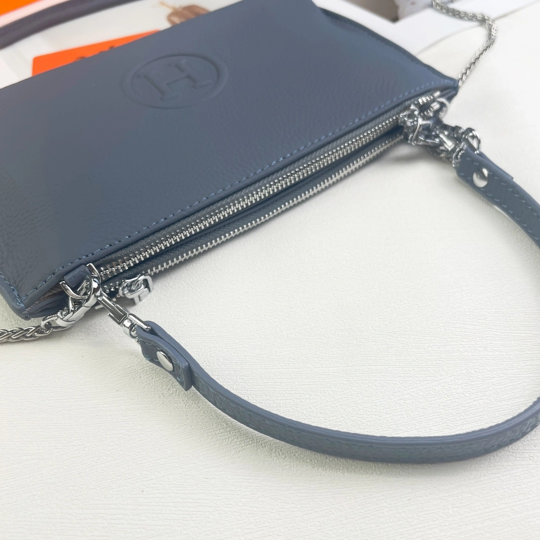 GoAnywhere 7844 Hermes AAA Quality Messenger Bags For Women - Image 4