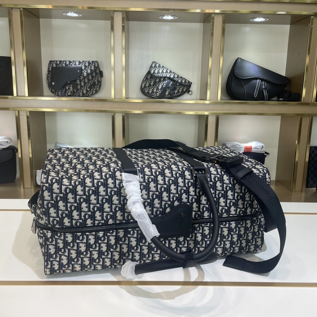 GoodFit 5612 Christian Dior Travel Bags - Image 5