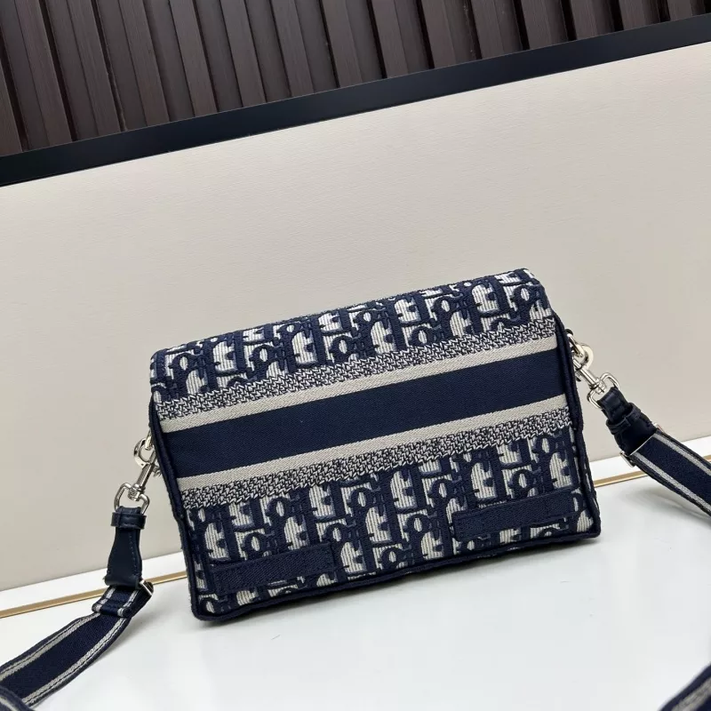 GoodFit 9207 Christian Dior AAA Quality Messenger Bags For Women - Image 3