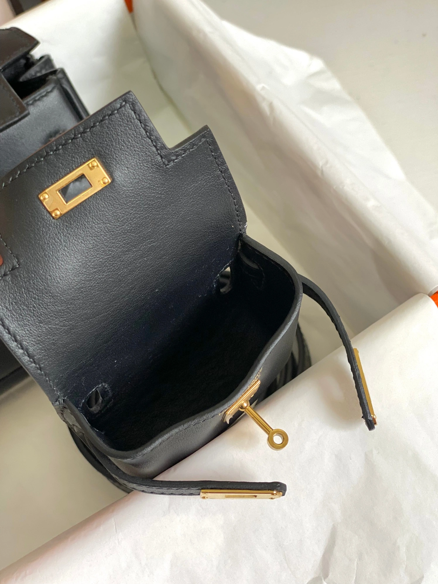 Hermes AAA Quality Belt Bags For Women StreetReady 8652 - Image 8