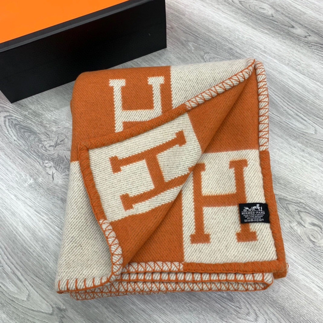 Hermes Blankets Practical 2838