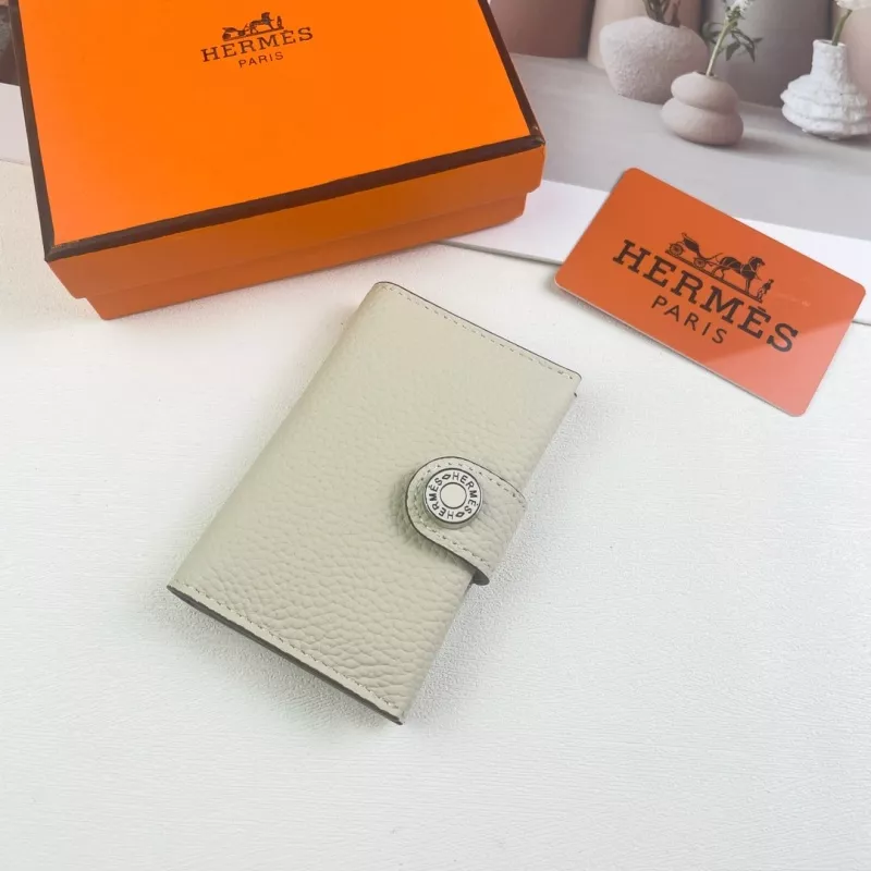 Hermes Card Case Fashionable 6690 - Image 3
