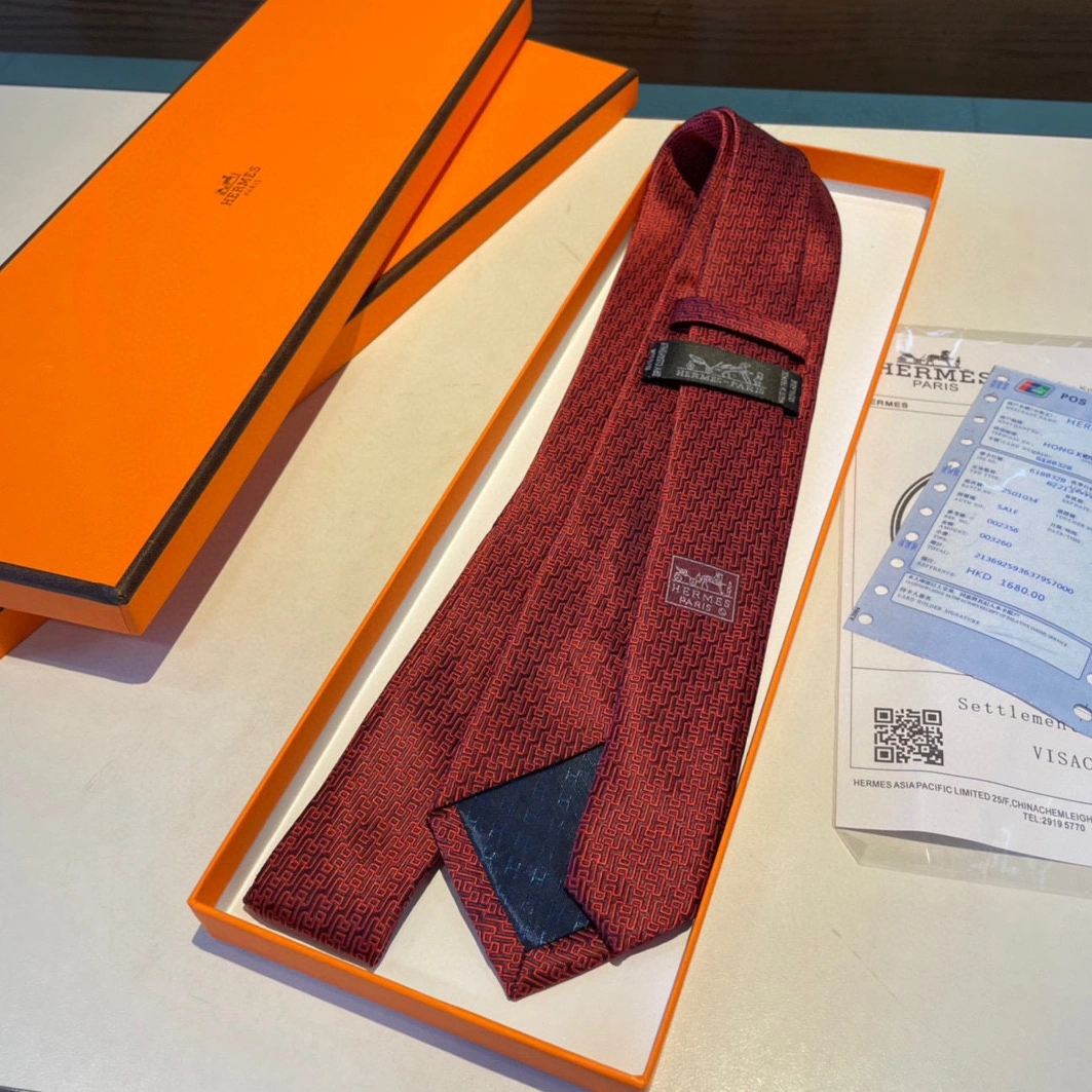 Hermes Necktie For Men Sleek 3252 - Image 7