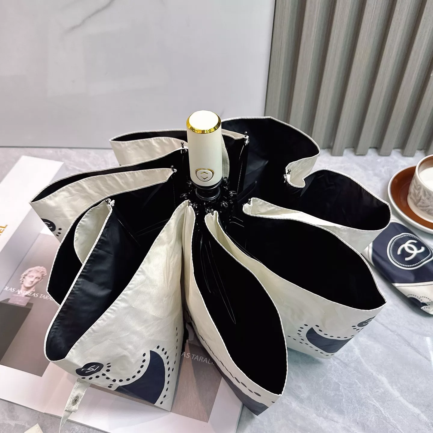 Lightweight 5821 Chanel Umbrellas - Image 5