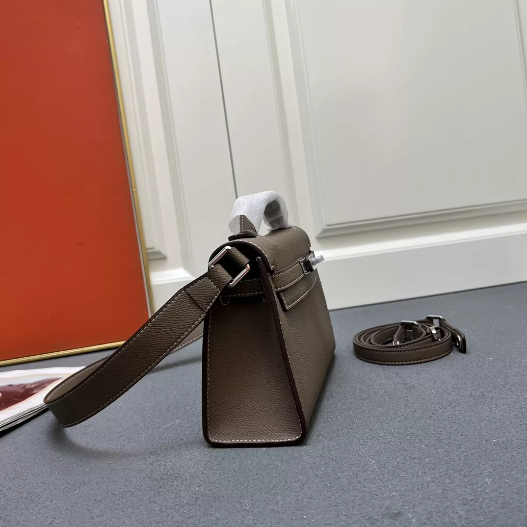 Lightweight 8182 Hermes AAA Quality Messenger Bags For Women - Image 3