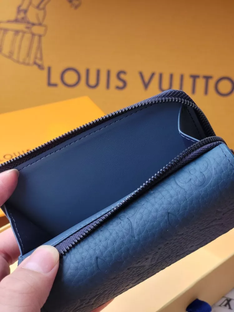 Louis Vuitton AAA Quality Card Case GoAnywhere 5303 - Image 6