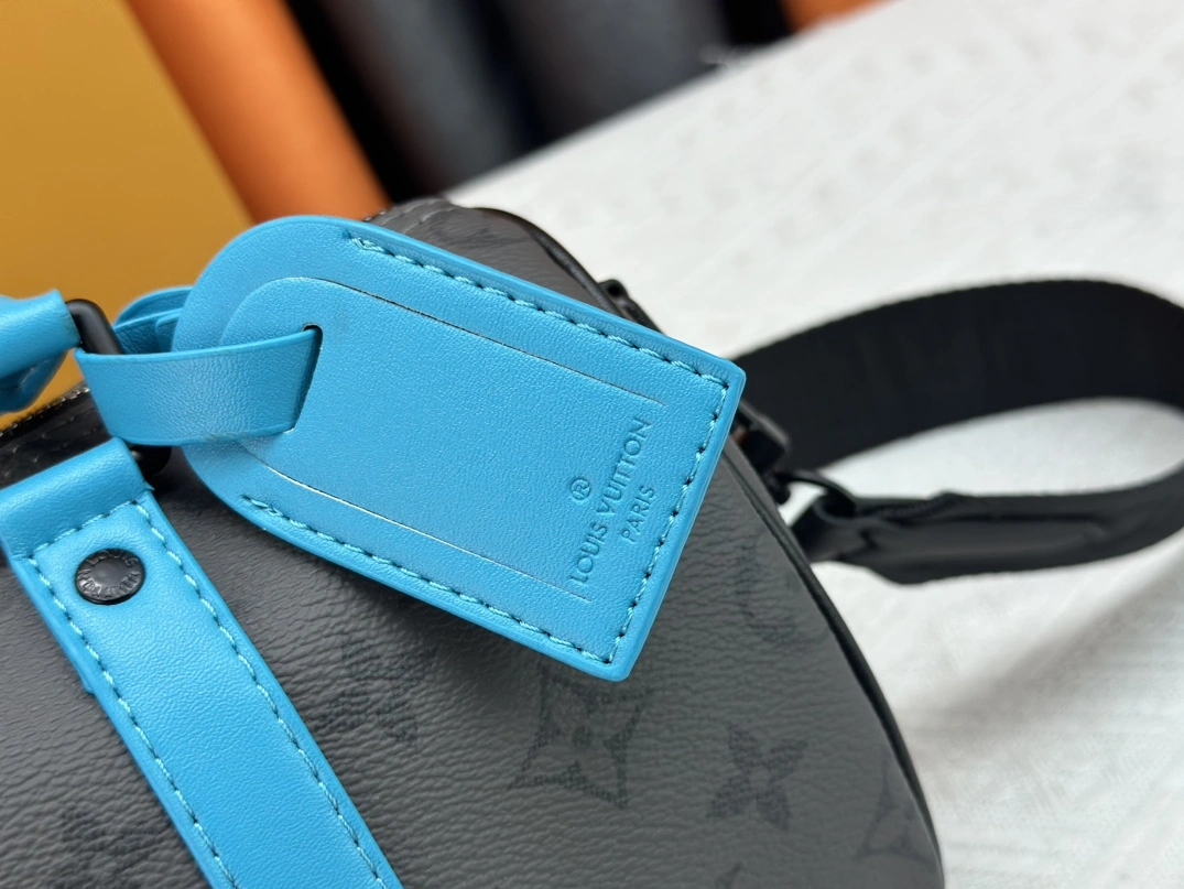 Louis Vuitton AAA Quality Handbags For Unisex EasyMatch 9623 - Image 6