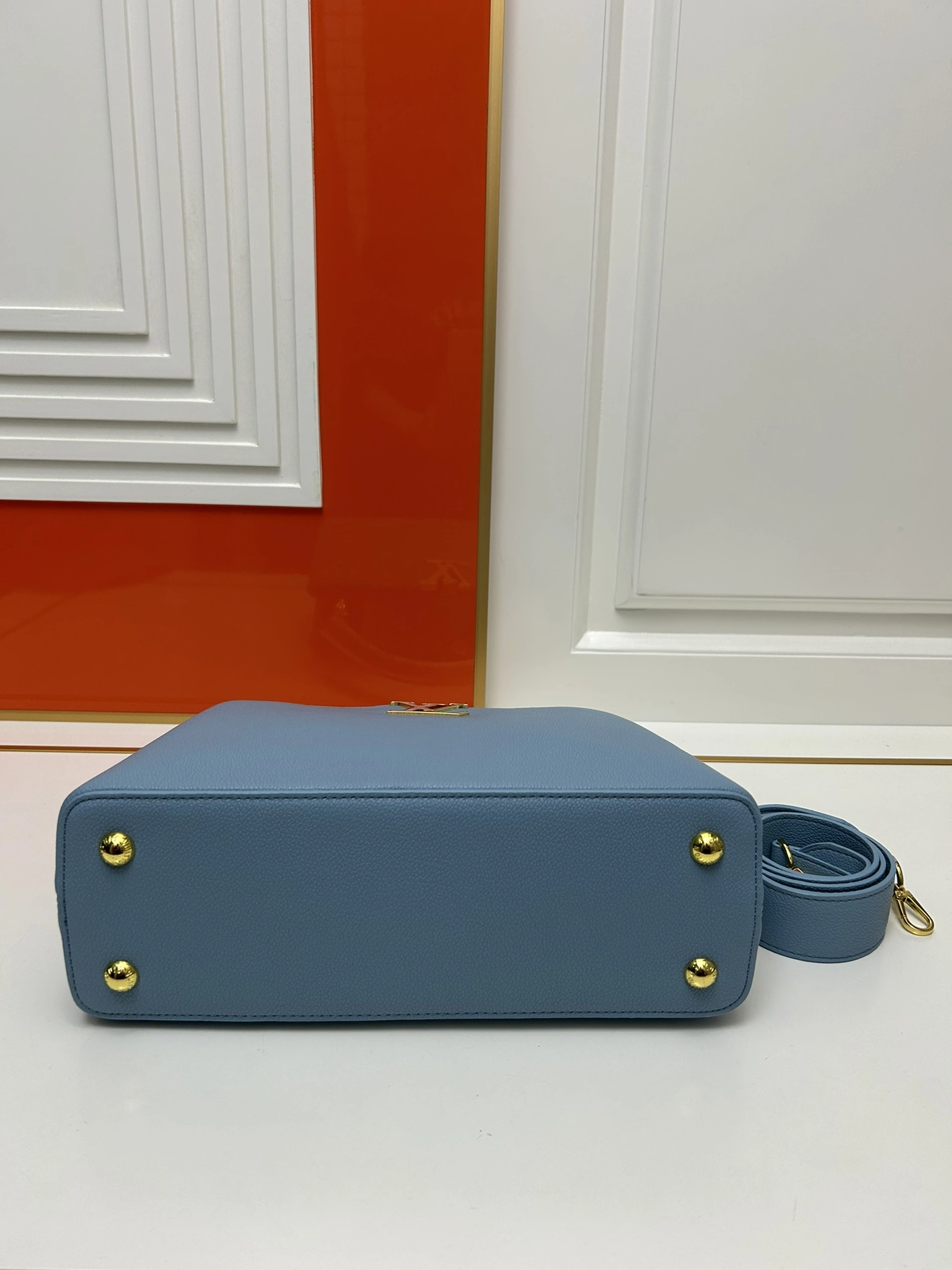 Louis Vuitton AAA Quality Handbags For Women Versatile 3896 - Image 4