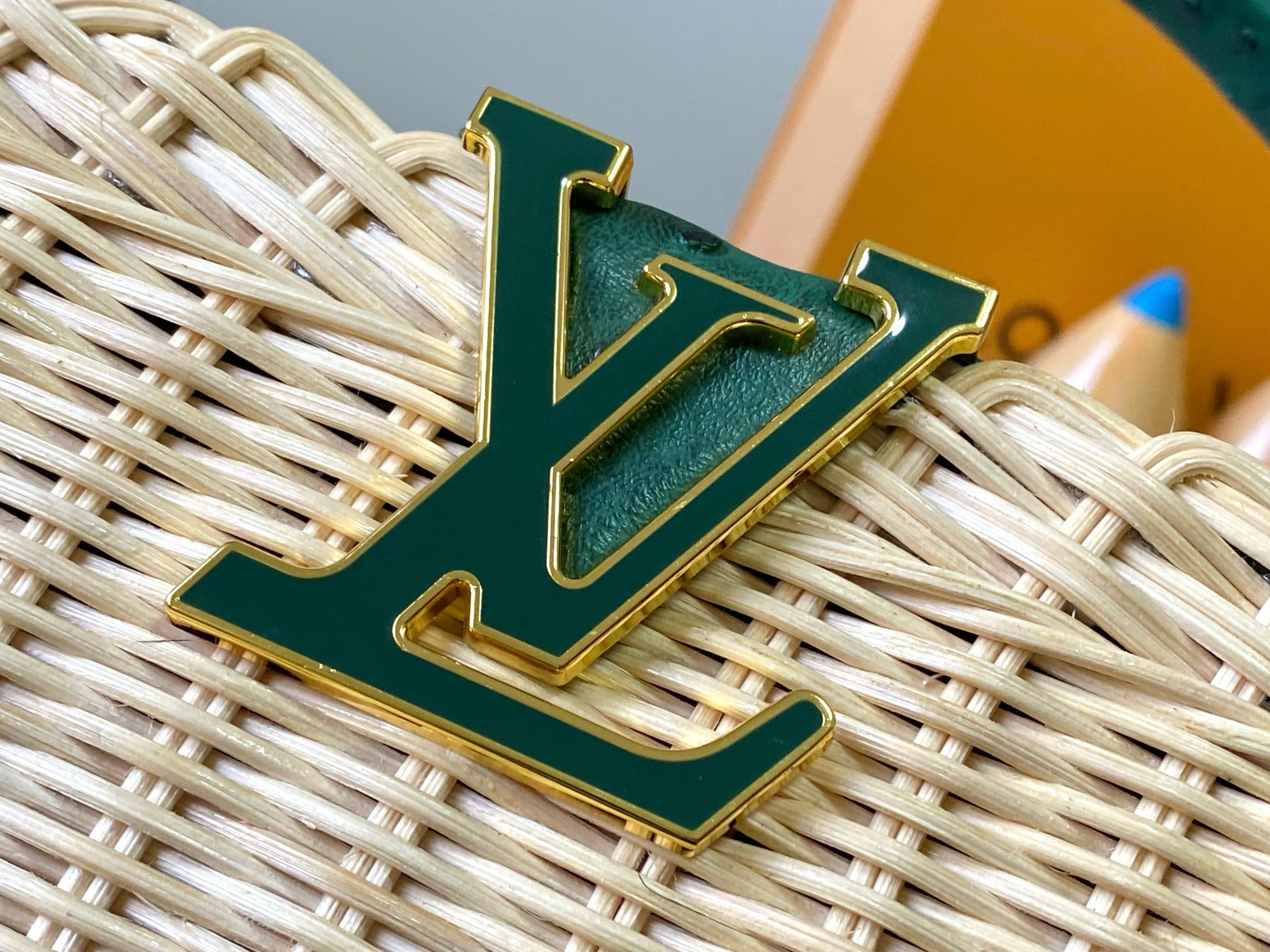 Louis Vuitton AAA Quality Messenger Bags For Women Flexible 3662 - Image 5