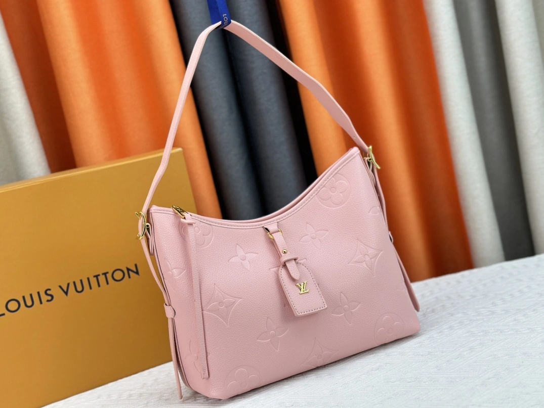 Louis Vuitton AAA Quality Shoulder Bags For Women Sleek 1724 - Image 3