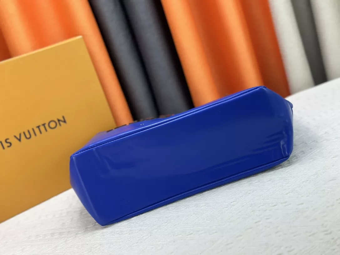 Louis Vuitton AAA Quality Shoulder Bags For Women Timeless 787 - Image 4