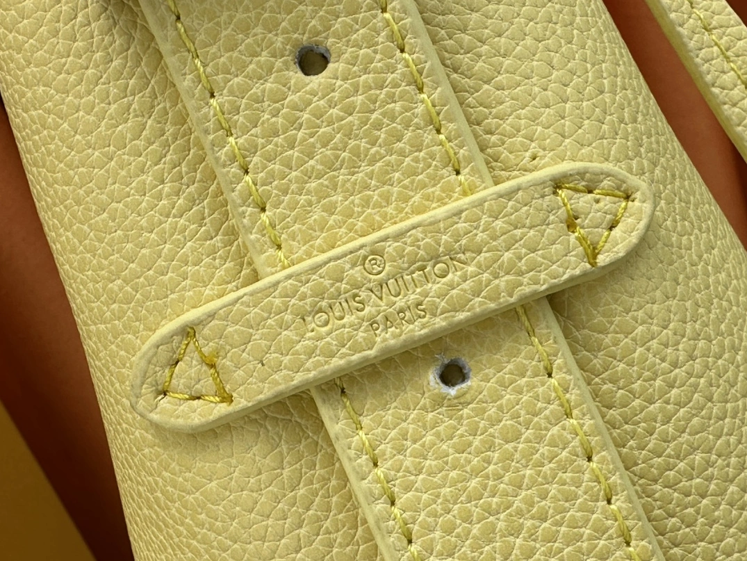 Louis Vuitton AAA Quality Shoulder Bags For Women Trendy 5966 - Image 7