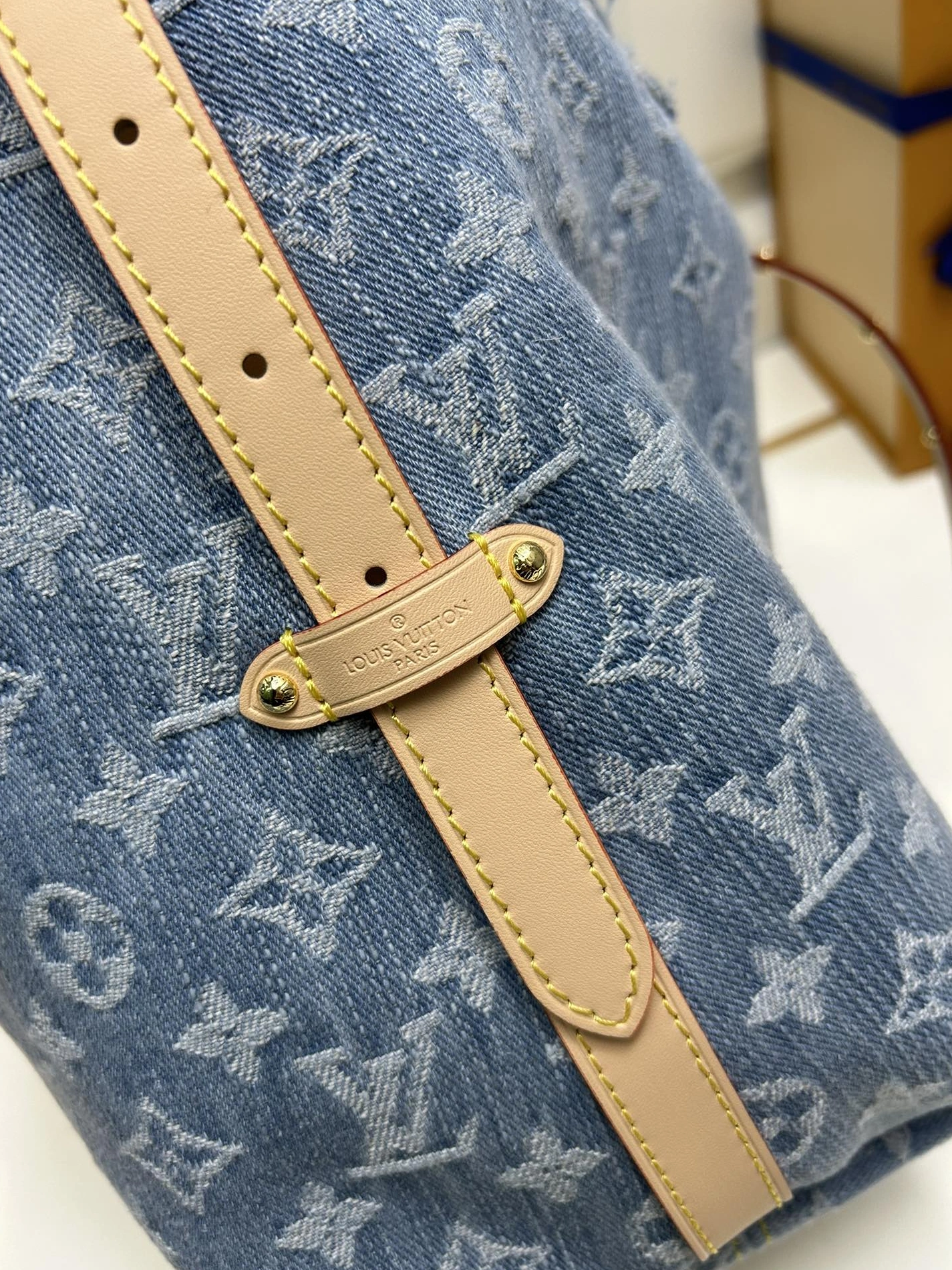 Louis Vuitton AAA Quality Shoulder Bags For Women UrbanStyle 4162 - Image 3