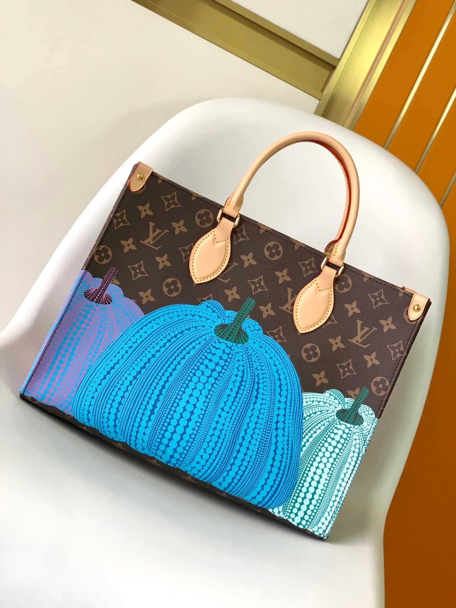 Louis Vuitton AAA Quality Tote-Handbags For Women ModernLook 6528 - Image 3