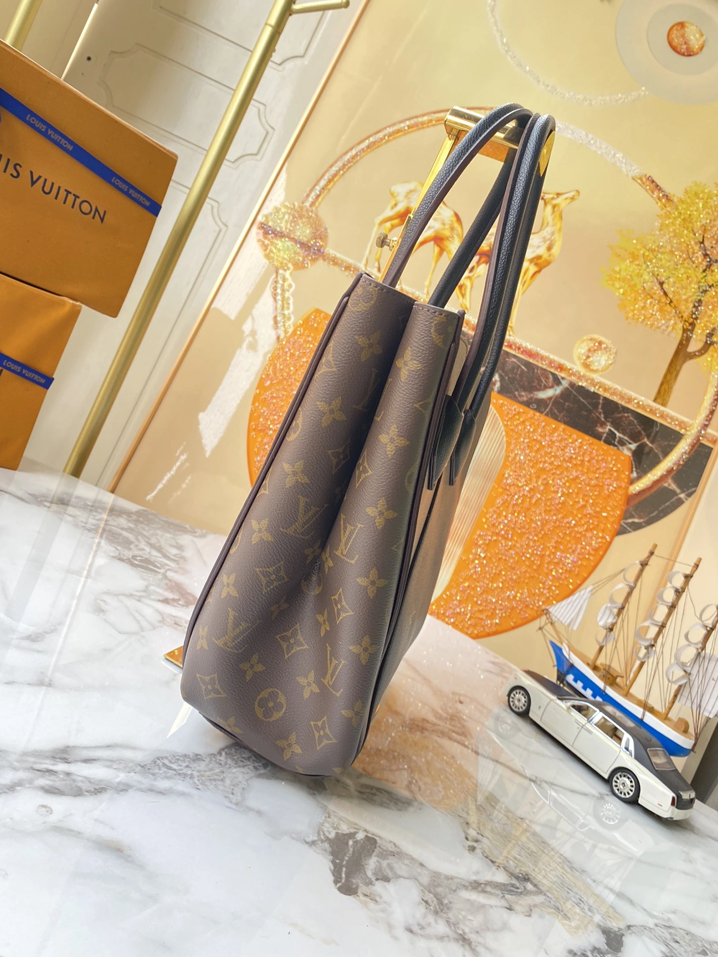 Louis Vuitton AAA Quality Tote-Handbags For Women SportInspired 2673