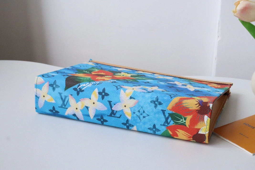 Louis Vuitton AAA Quality Wallets GoAnywhere 9906 - Image 3