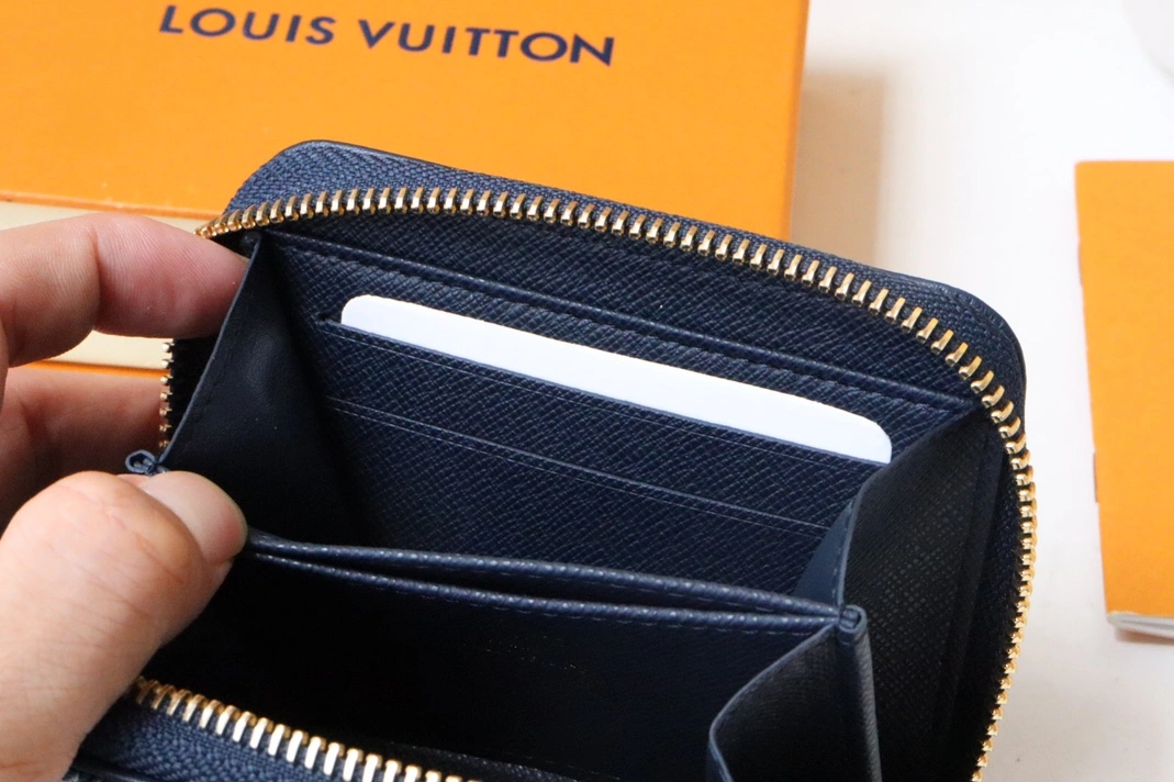 Louis Vuitton AAA Quality Wallets SportInspired 1388 - Image 6