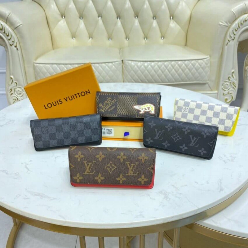 Pineapple Louis Vuitton Damier Azur Woody Glasses Case - Image 8