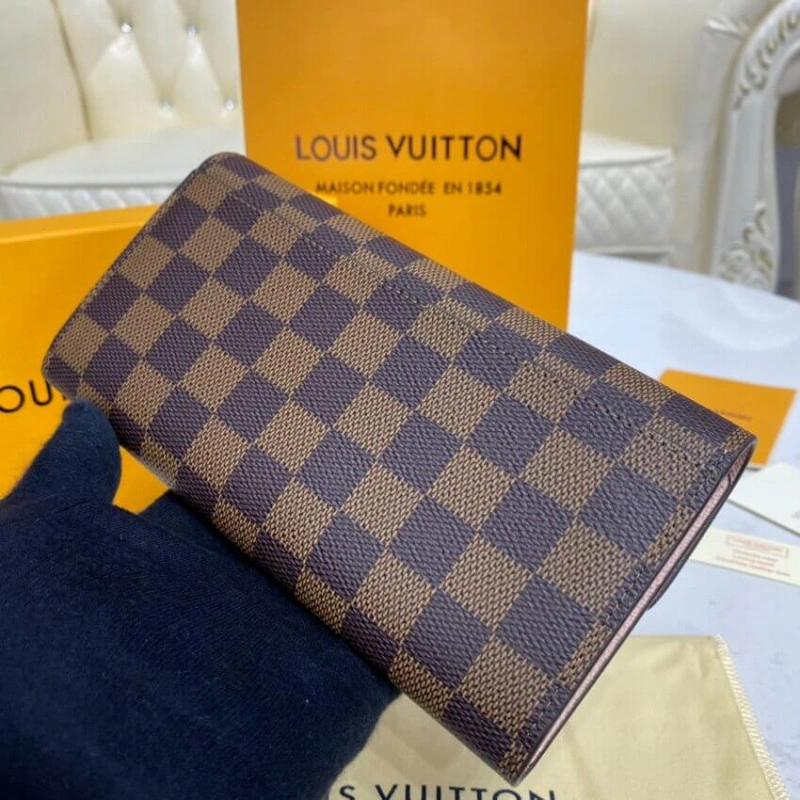 Press stu Louis Vuitton Damier Ebene Sarah Wallet Pink - Image 4