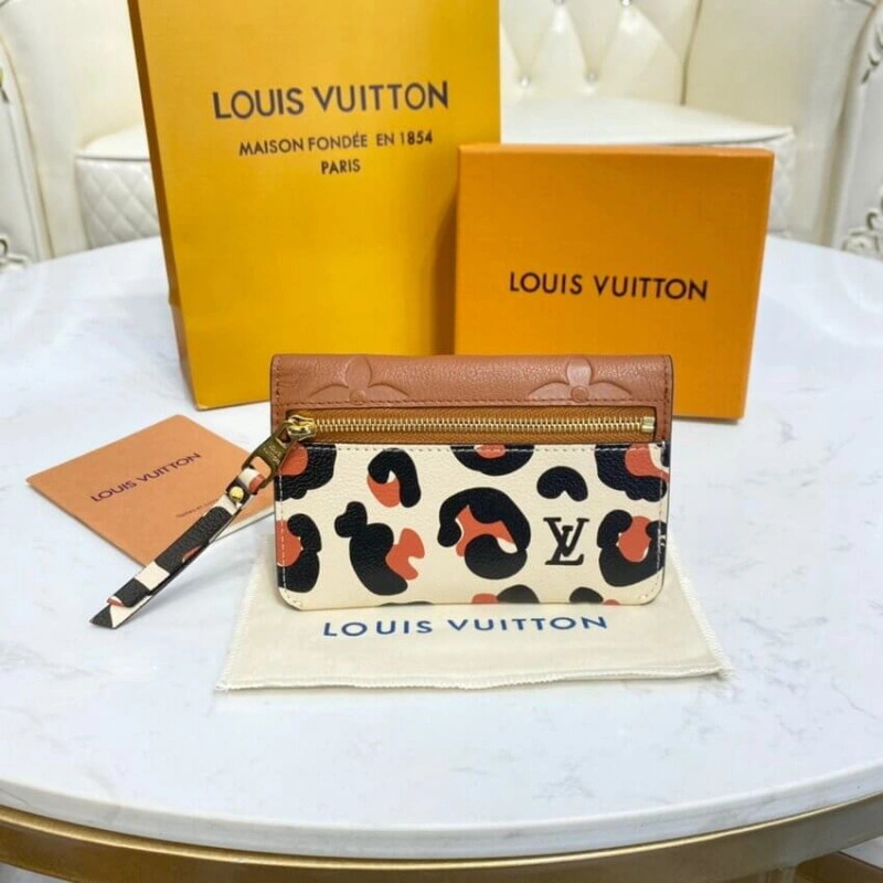 Goldcolor Louis Vuitton Key Pouch Caramel - Image 3
