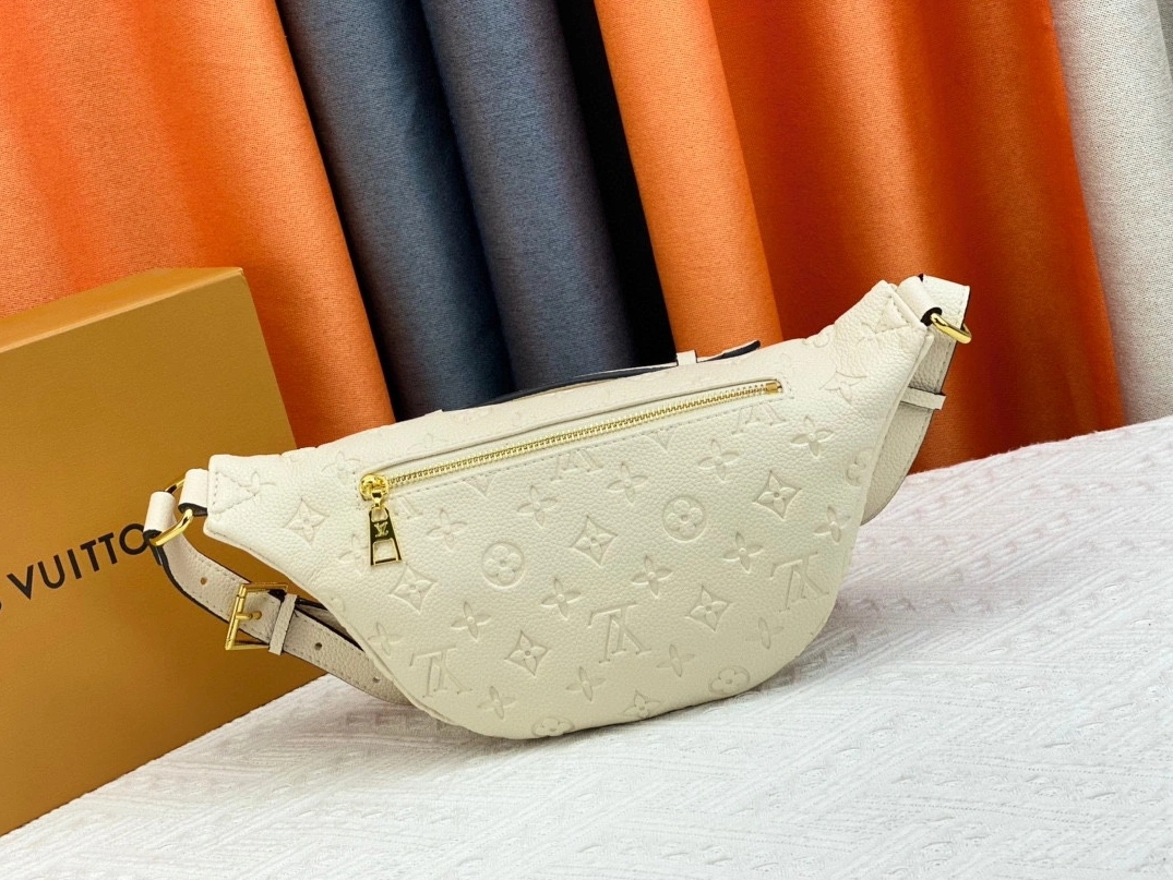 Louis Vuitton LV AAA Quality Belt Bags For Unisex Timeless 293 - Image 3