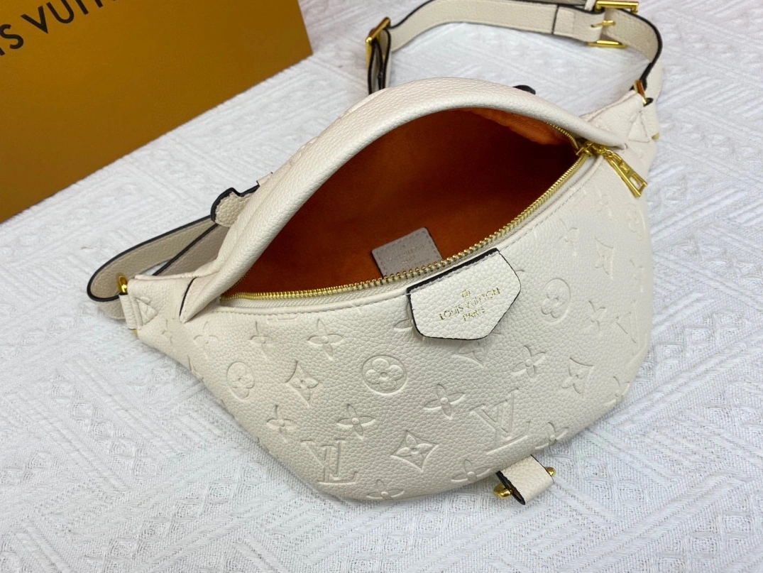 Louis Vuitton LV AAA Quality Belt Bags For Unisex Timeless 293 - Image 7