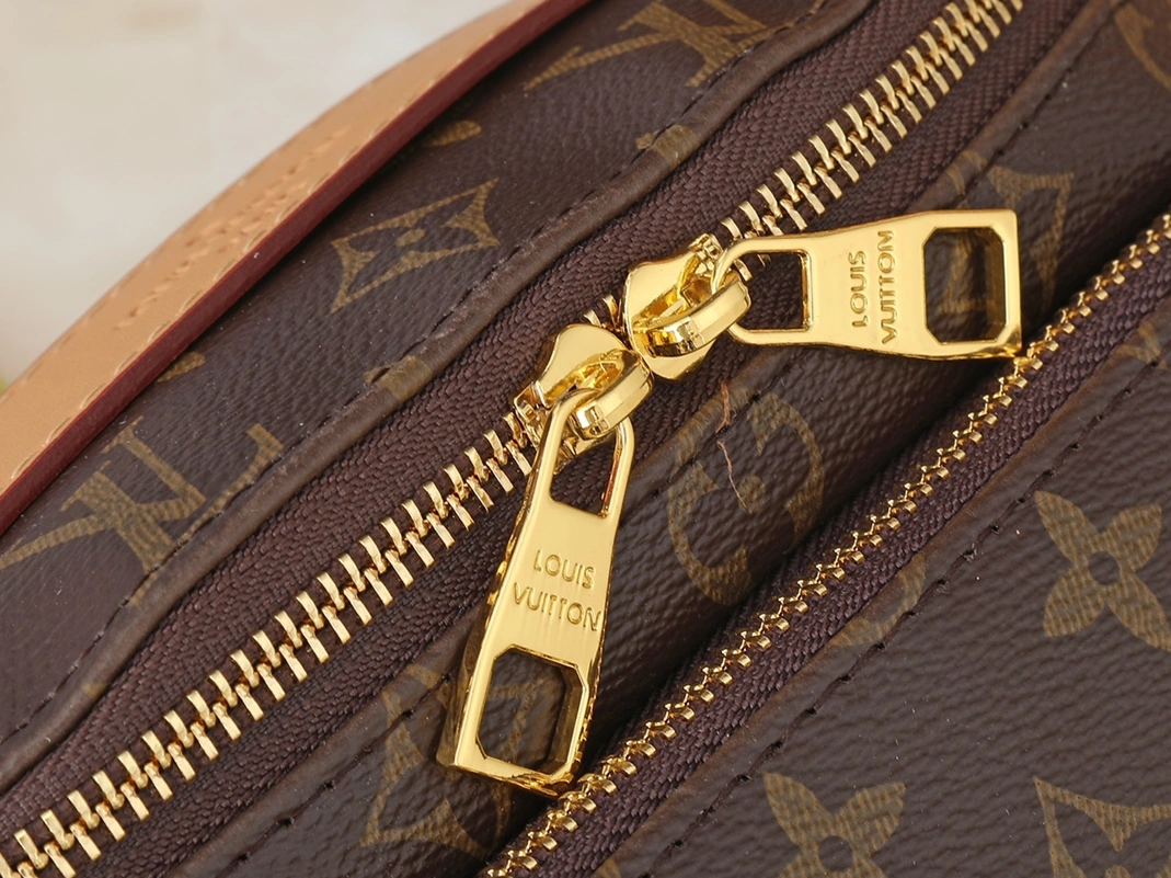 Louis Vuitton LV AAA Quality Belt Bags For Women Bold 6772 - Image 6